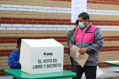 Video: Por primera vez, presos procesados votan para elegir gobernadora del Edomex
